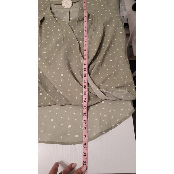 Oddy Faux Wrap Green Blouse Large - Picture 7 of 7